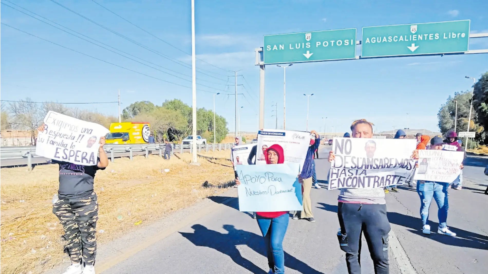 Protesta de familiares de desaparecido